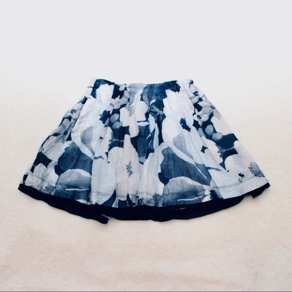 Abercrombie & Fitch Floral Skirt